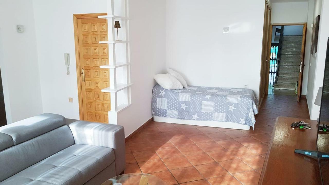 Apartamento Amplio Y Tranquilo Con Vistas Los Realejos Exterior foto